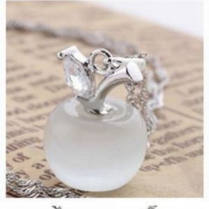  925 Sterling Silver Pendant (No Necklace)